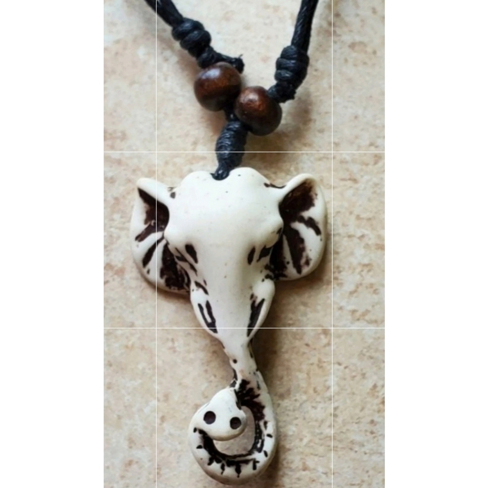 New carved elephant necklace
